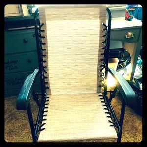 Foldable lawn chair!